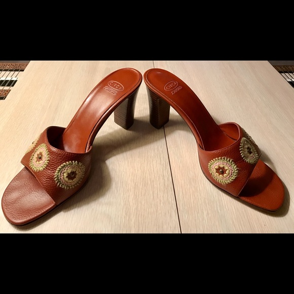 Circa by Joan & David cognac leather slip on heels - Picture 2 of 5